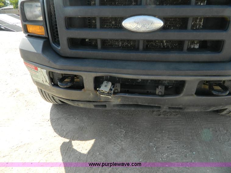 image for item B3927 2007 Ford F550 XL Super Duty service truck