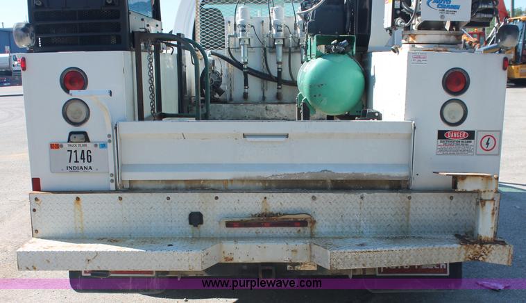 image for item C2904 2006 Chevrolet C5500 service truck