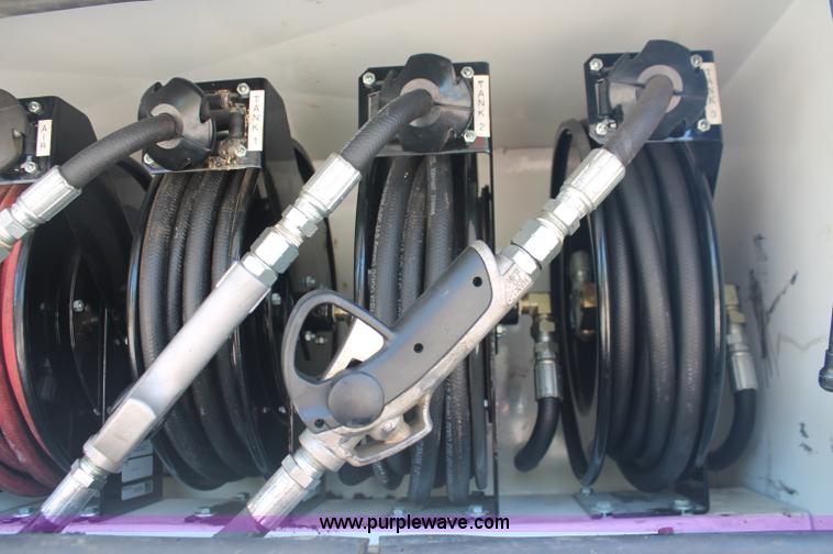 image for item C2904 2006 Chevrolet C5500 service truck