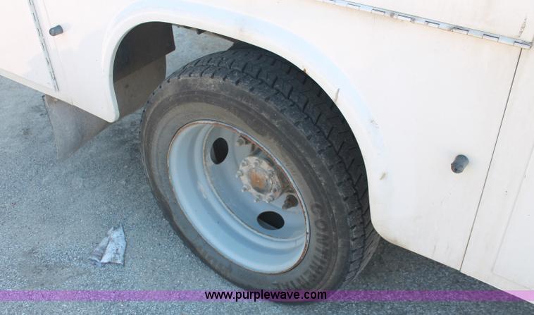 image for item C2904 2006 Chevrolet C5500 service truck