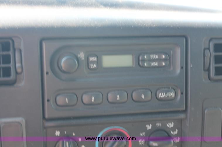 image for item C2905 2005 Ford F650 flatbed dump truck