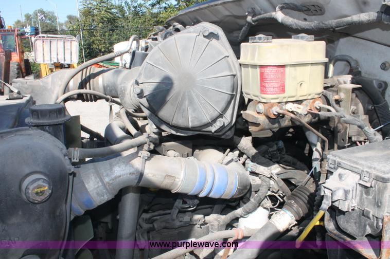 image for item C2905 2005 Ford F650 flatbed dump truck