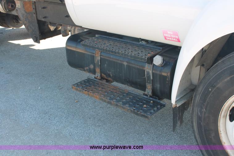 image for item C2905 2005 Ford F650 flatbed dump truck