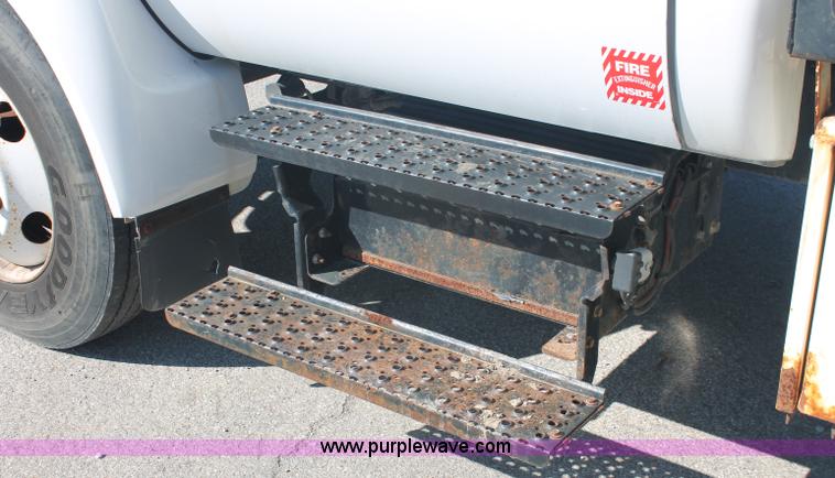 image for item C2905 2005 Ford F650 flatbed dump truck