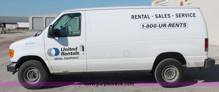 image for item C2906 2007 Ford Econoline E350 cargo van