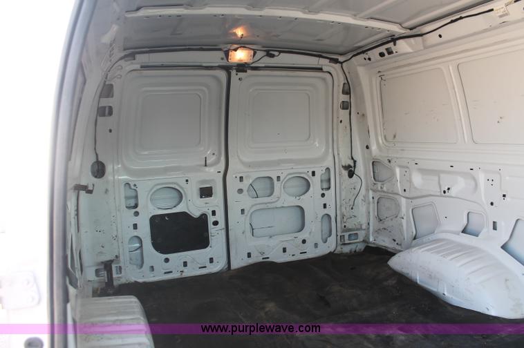 image for item C2906 2007 Ford Econoline E350 cargo van