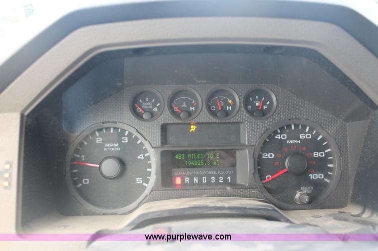 image for item C2907 2008 Ford F350 Super Duty service truck