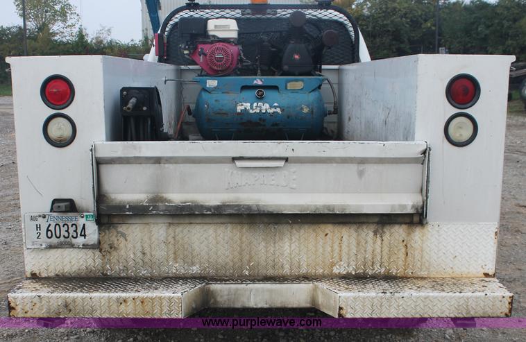 image for item C2907 2008 Ford F350 Super Duty service truck