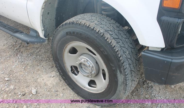 image for item C2907 2008 Ford F350 Super Duty service truck