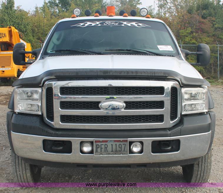 image for item C2908 2007 Ford F550 Super Duty service truck