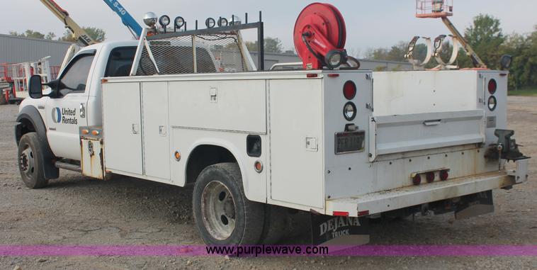 image for item C2908 2007 Ford F550 Super Duty service truck