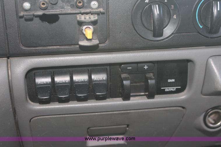image for item C2908 2007 Ford F550 Super Duty service truck