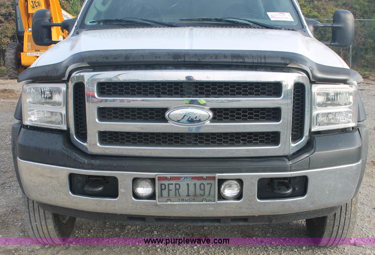 image for item C2908 2007 Ford F550 Super Duty service truck