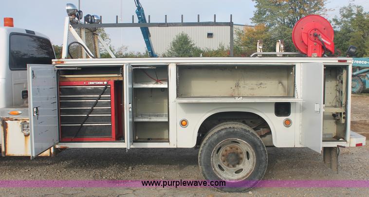 image for item C2908 2007 Ford F550 Super Duty service truck