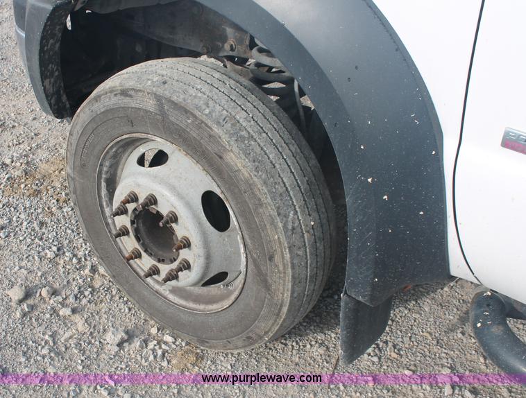 image for item C2908 2007 Ford F550 Super Duty service truck