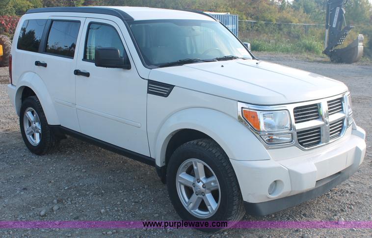 image for item C2909 2008 Dodge Nitro SLT SUV
