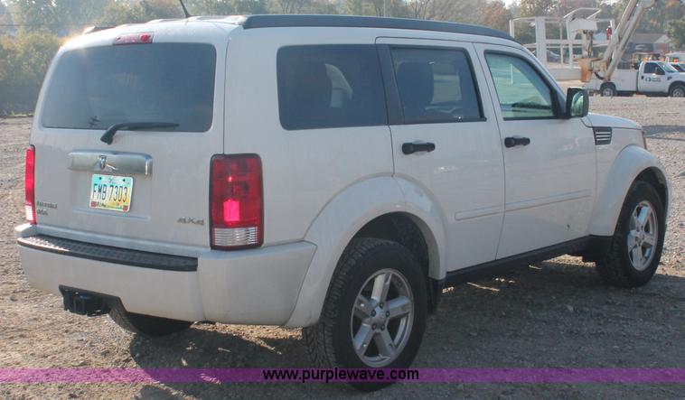 image for item C2910 2008 Dodge Nitro SLT SUV