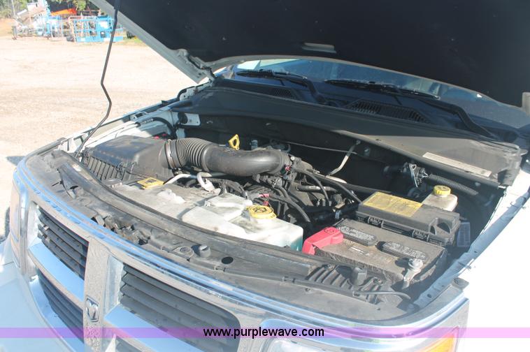 image for item C2910 2008 Dodge Nitro SLT SUV