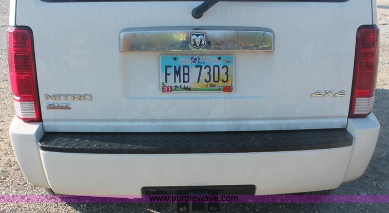 image for item C2910 2008 Dodge Nitro SLT SUV