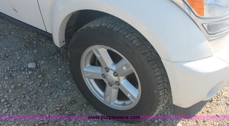 image for item C2910 2008 Dodge Nitro SLT SUV