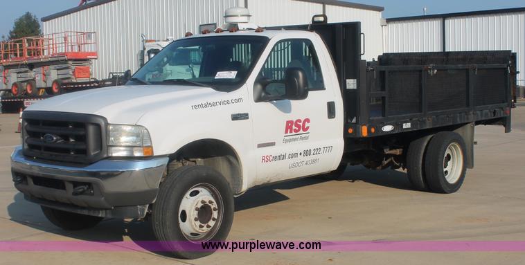image for item C2930 2004 Ford F450 Super Duty flatbed truck