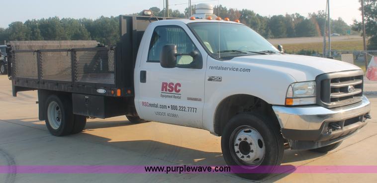 image for item C2930 2004 Ford F450 Super Duty flatbed truck
