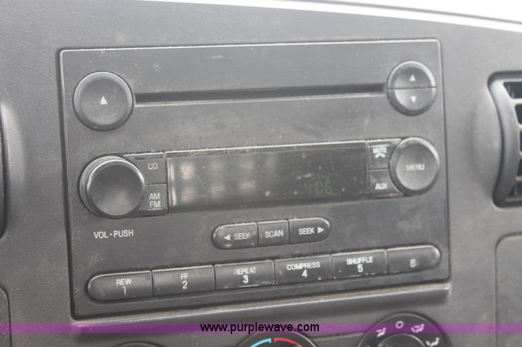image for item C2931 2005 Ford F550 Super Duty service truck