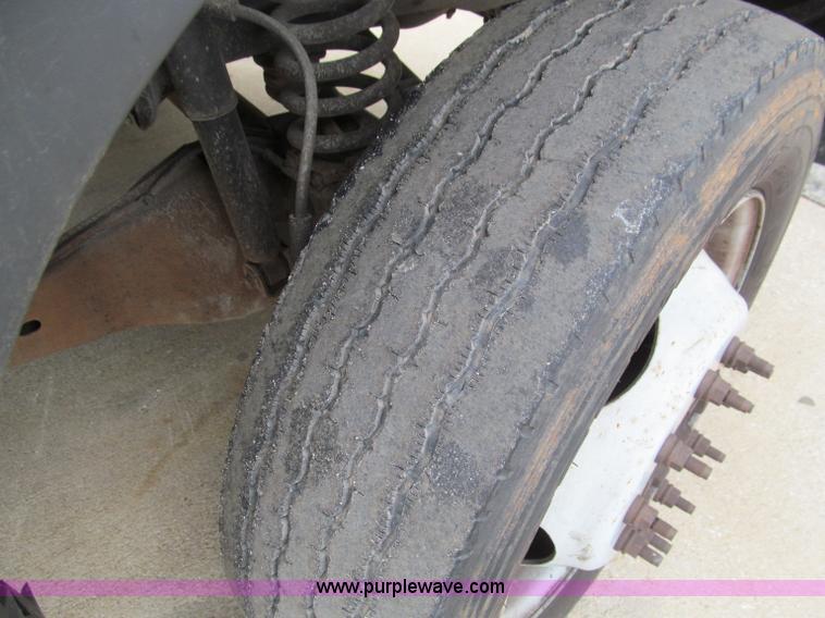 image for item F4608 2007 Ford F550 Super Duty service truck