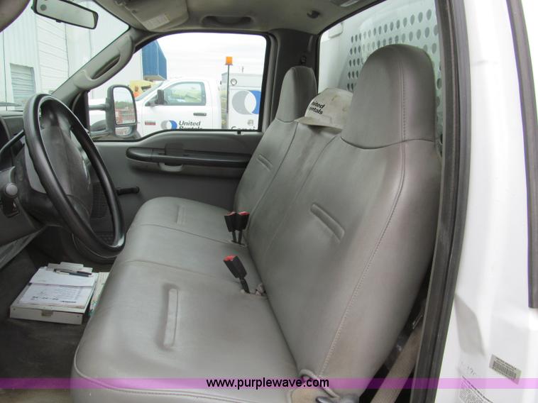image for item F4608 2007 Ford F550 Super Duty service truck