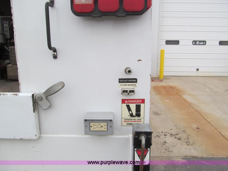 image for item F4608 2007 Ford F550 Super Duty service truck