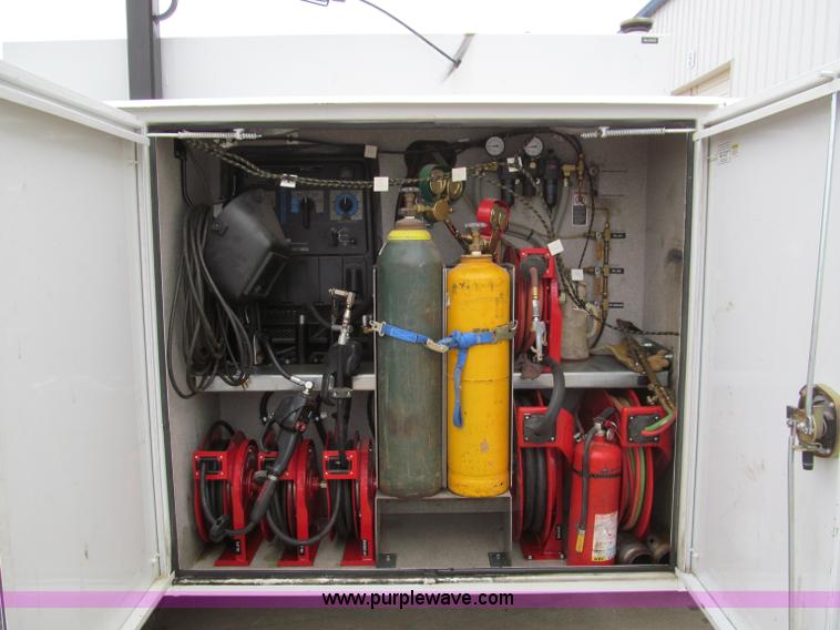 image for item F4608 2007 Ford F550 Super Duty service truck