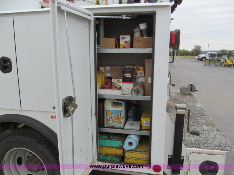 image for item F4608 2007 Ford F550 Super Duty service truck