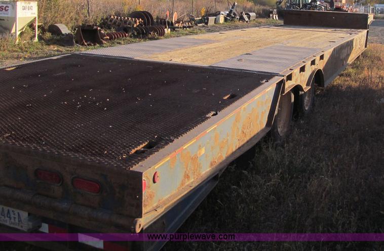 image for item F5532 2005 Trail-Eze TE80HT 48' trailer