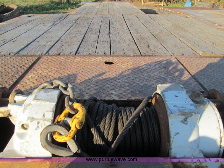 image for item F5533 2005 Trail-Eze TE80HT 48' trailer