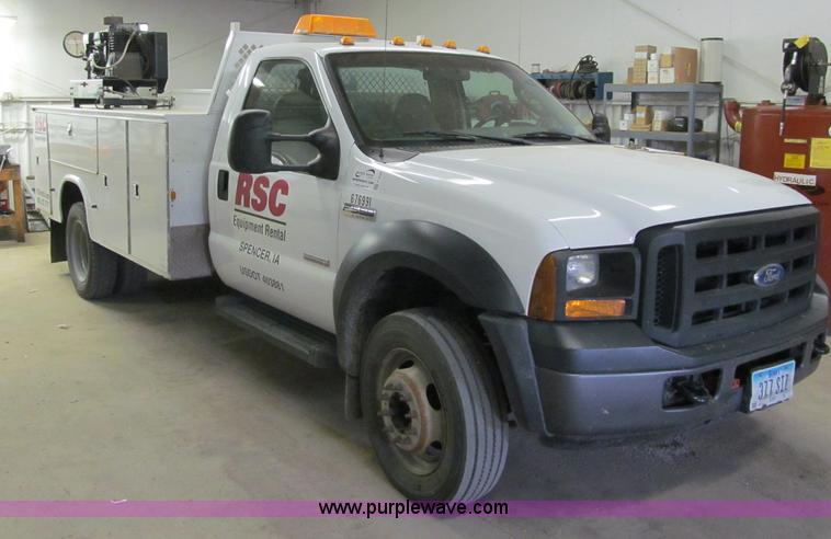 image for item F5534 2007 Ford F550 XL Super Duty service truck