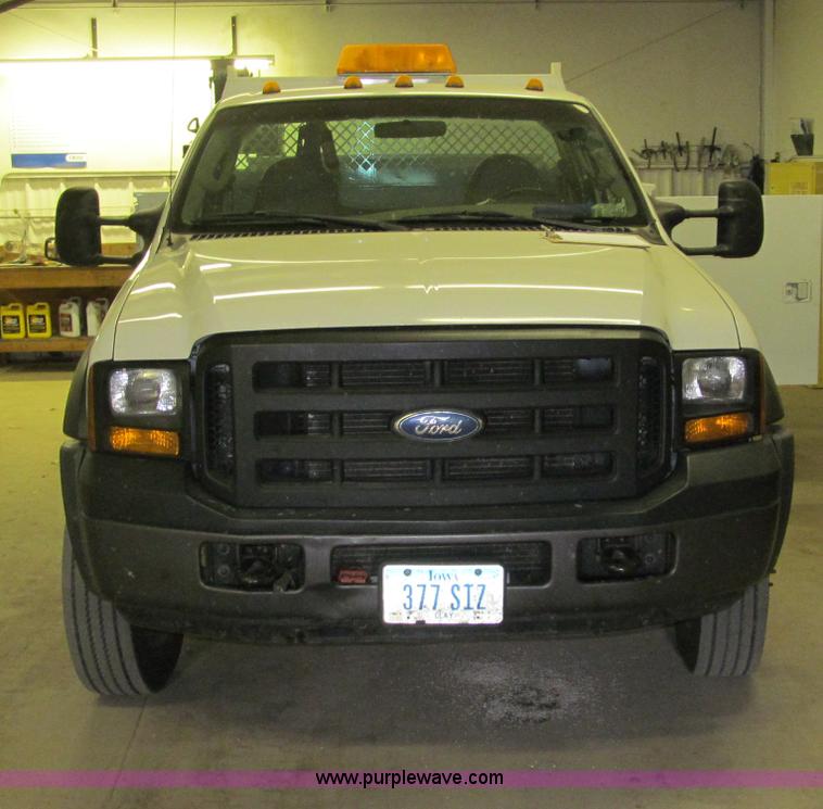 image for item F5534 2007 Ford F550 XL Super Duty service truck