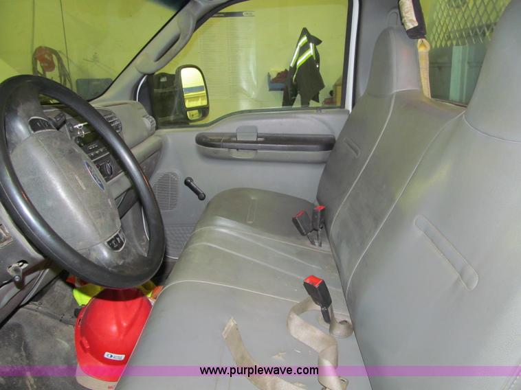 image for item F5534 2007 Ford F550 XL Super Duty service truck