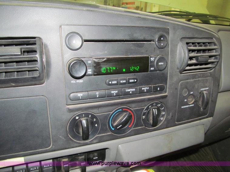 image for item F5534 2007 Ford F550 XL Super Duty service truck