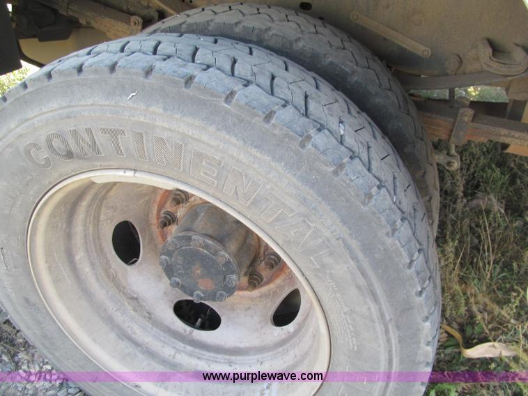 image for item F5534 2007 Ford F550 XL Super Duty service truck