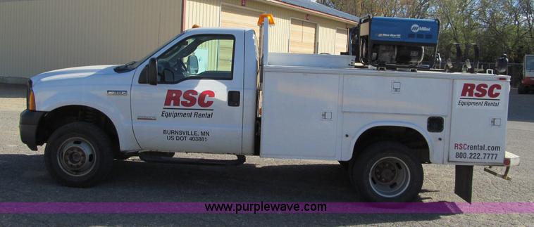 image for item F5535 2006 Ford F350 XL service truck