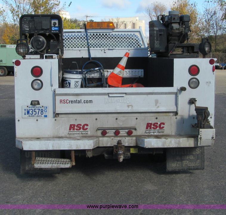 image for item F5535 2006 Ford F350 XL service truck