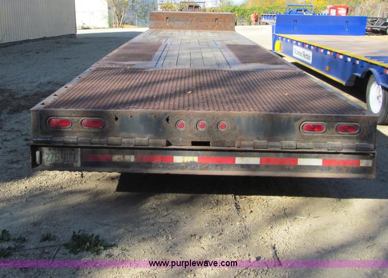image for item F5536 2006 Ledwell Hydra-Tail triple axle trailer