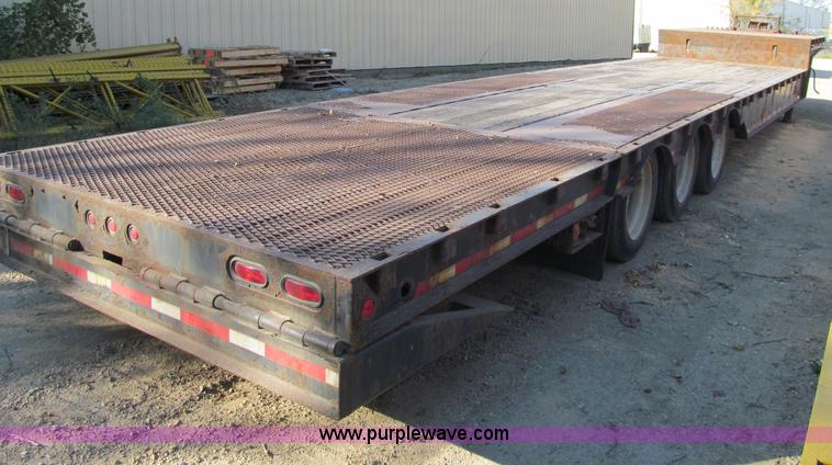 image for item F5536 2006 Ledwell Hydra-Tail triple axle trailer