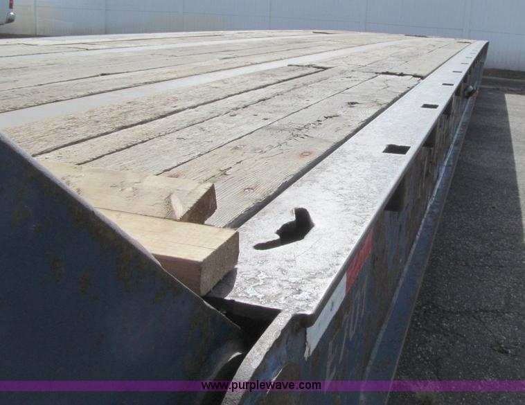 image for item F5537 2005 Trail-Eze TE701 48' slide axle trailer