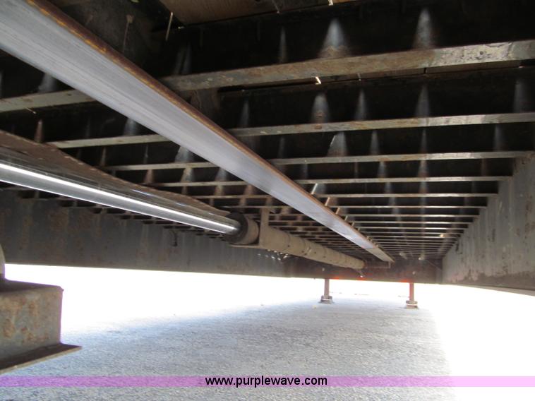 image for item F5537 2005 Trail-Eze TE701 48' slide axle trailer