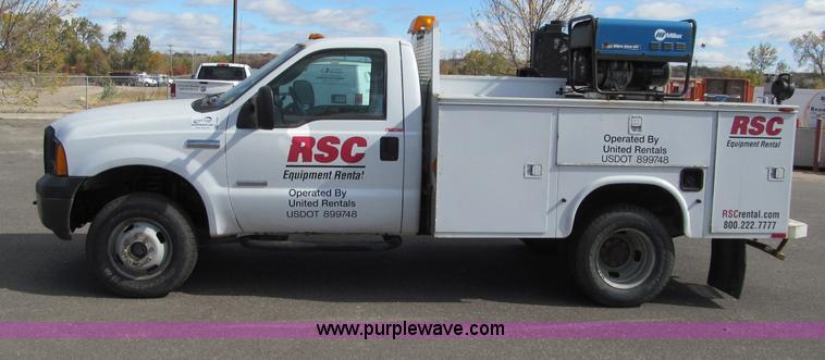 image for item F5538 2006 Ford F350 XL service truck