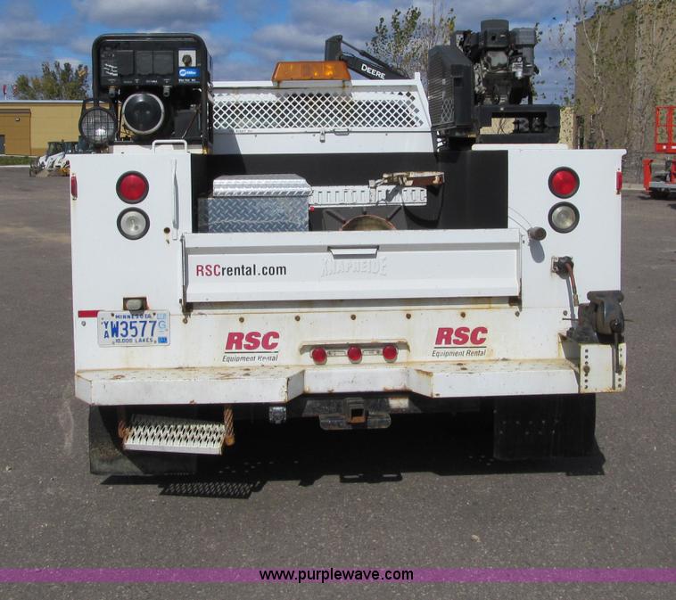 image for item F5538 2006 Ford F350 XL service truck
