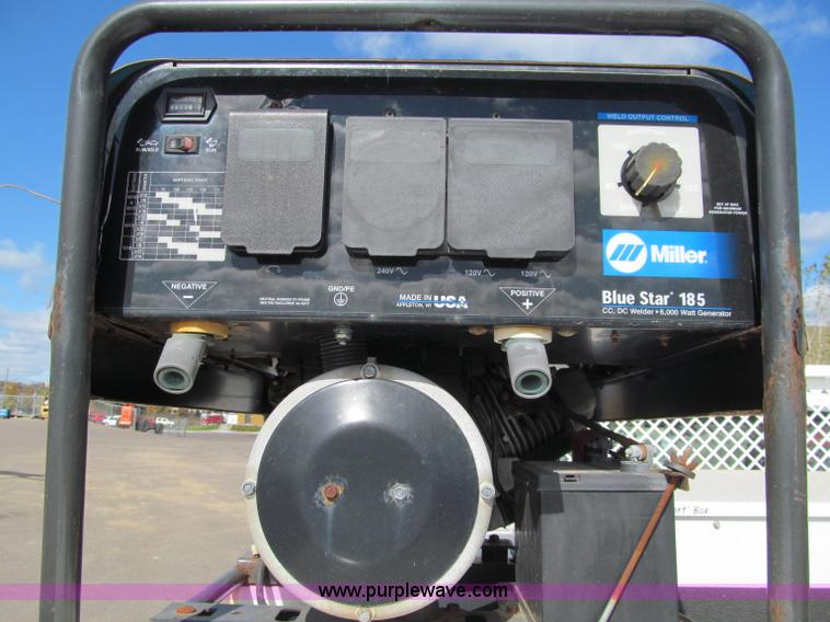 image for item F5538 2006 Ford F350 XL service truck