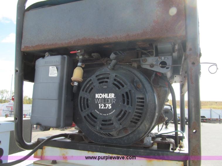 image for item F5538 2006 Ford F350 XL service truck