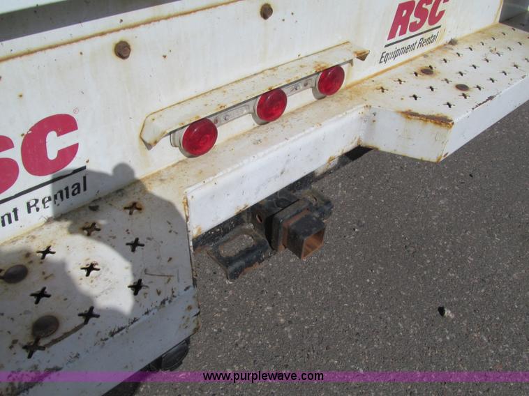 image for item F5538 2006 Ford F350 XL service truck